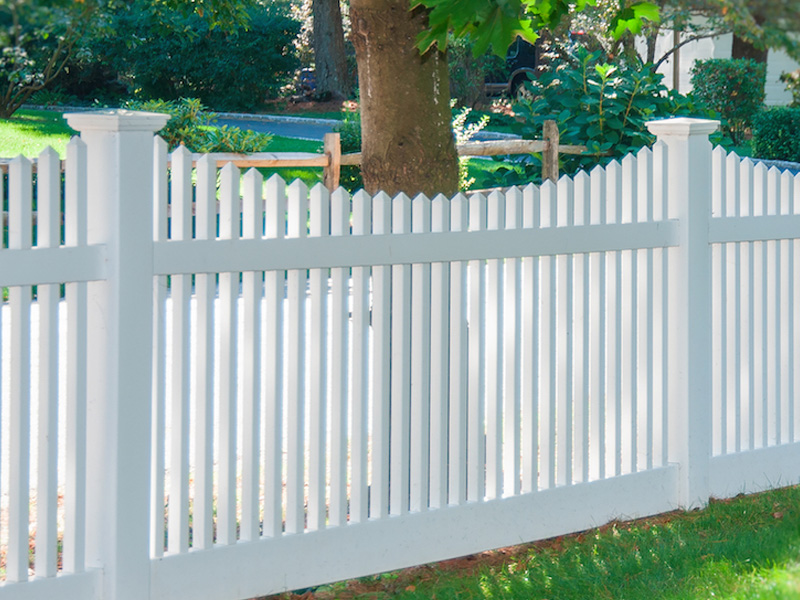 Vinyl Decorative Fencing in Cedar Valley